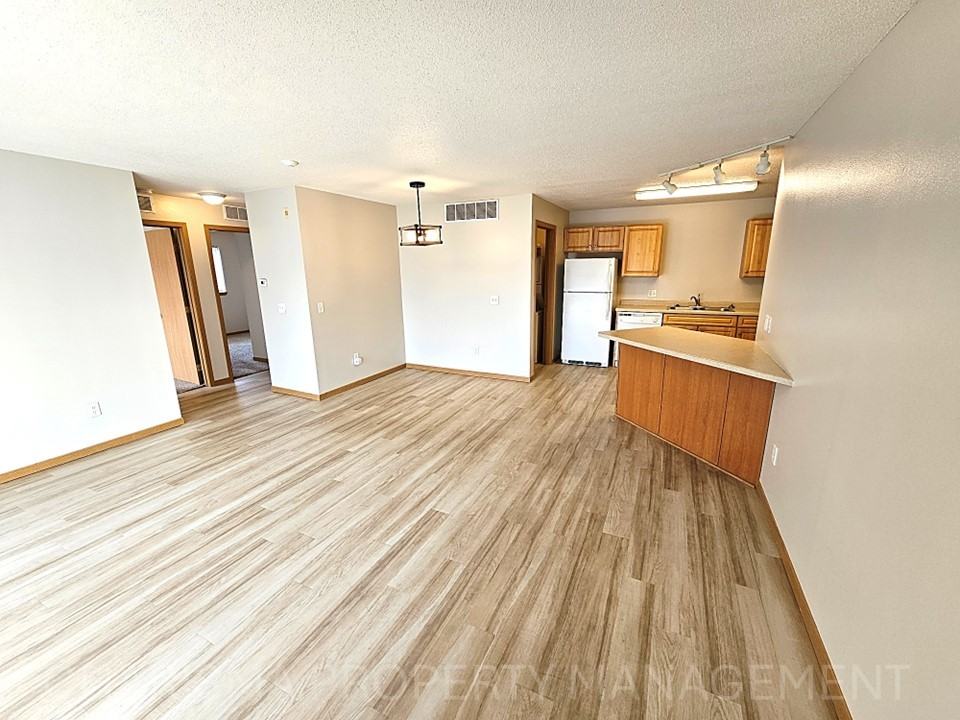 7013 W 56th St #1 - Photo 6 of 21