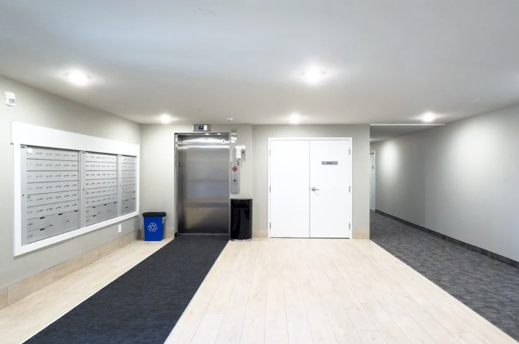 Baydo Plaza - Photo 3 of 25