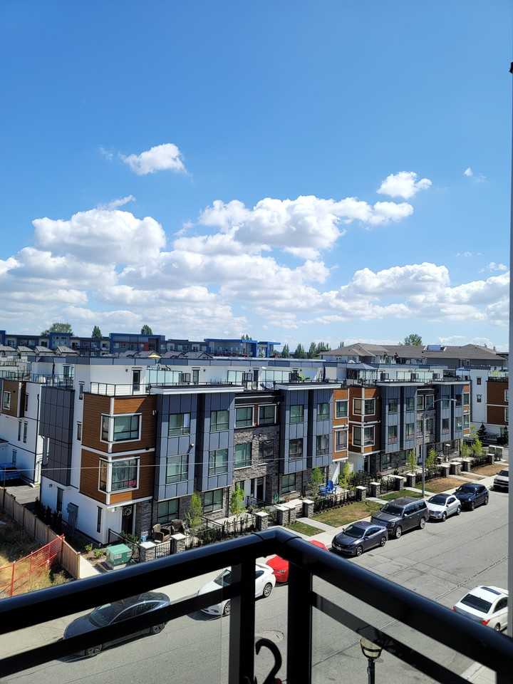 5485 Brydon Crescent #407 - Photo 6 of 8