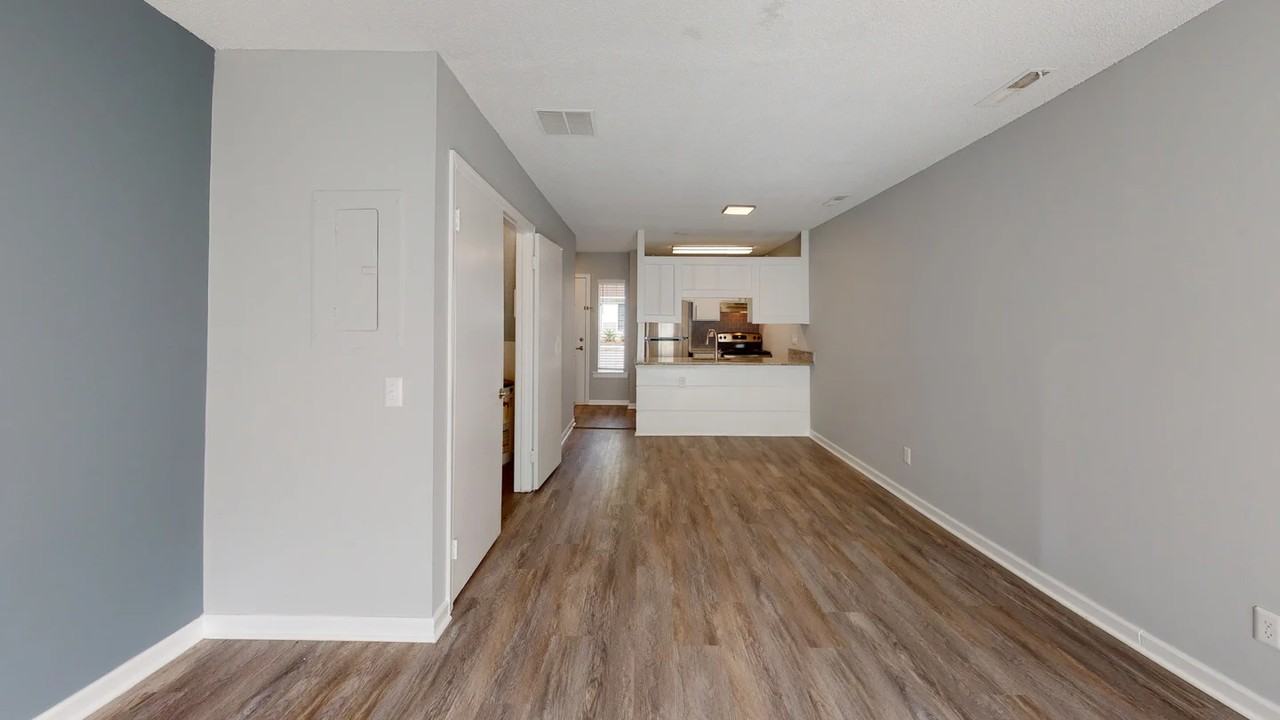 Harbor Station - Photo 4 of 40