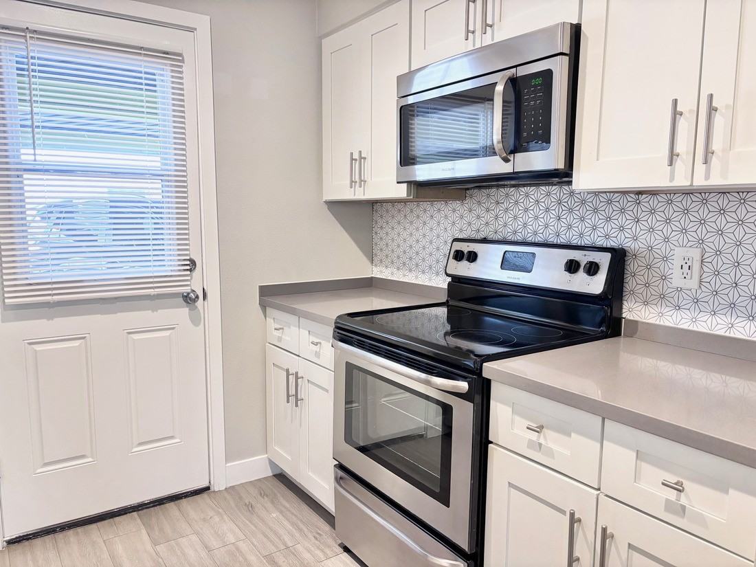 2601 E Turney Ave #3 - Photo 4 of 26