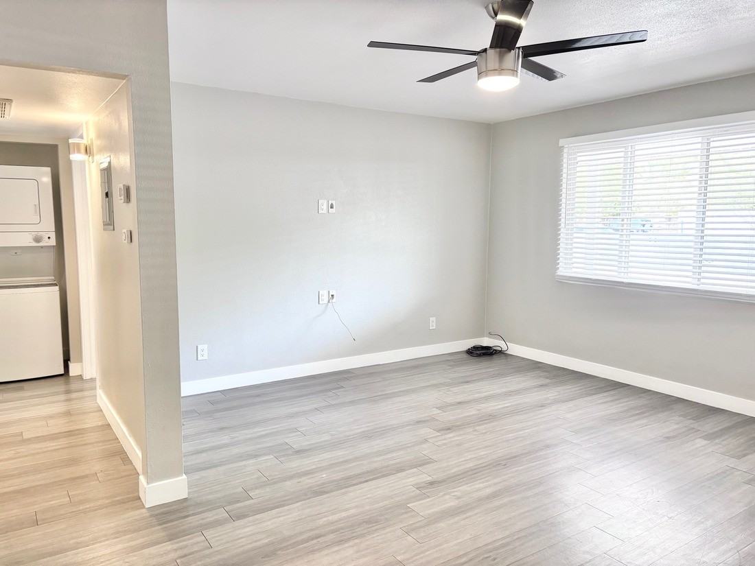 2601 E Turney Ave #3 - Photo 6 of 26