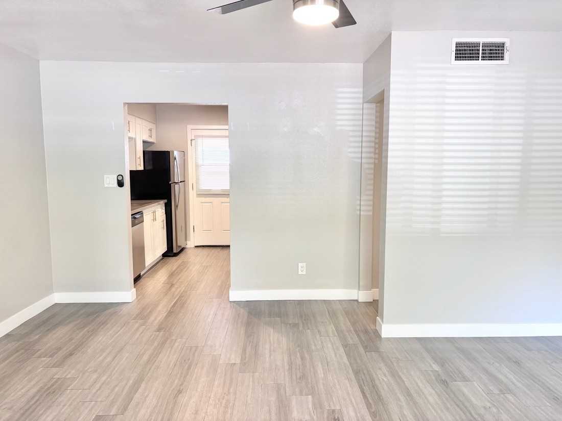 2601 E Turney Ave #3 - Photo 7 of 26