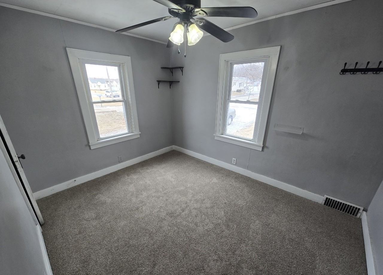 2620 37th Ave #NA - Photo 3 of 5