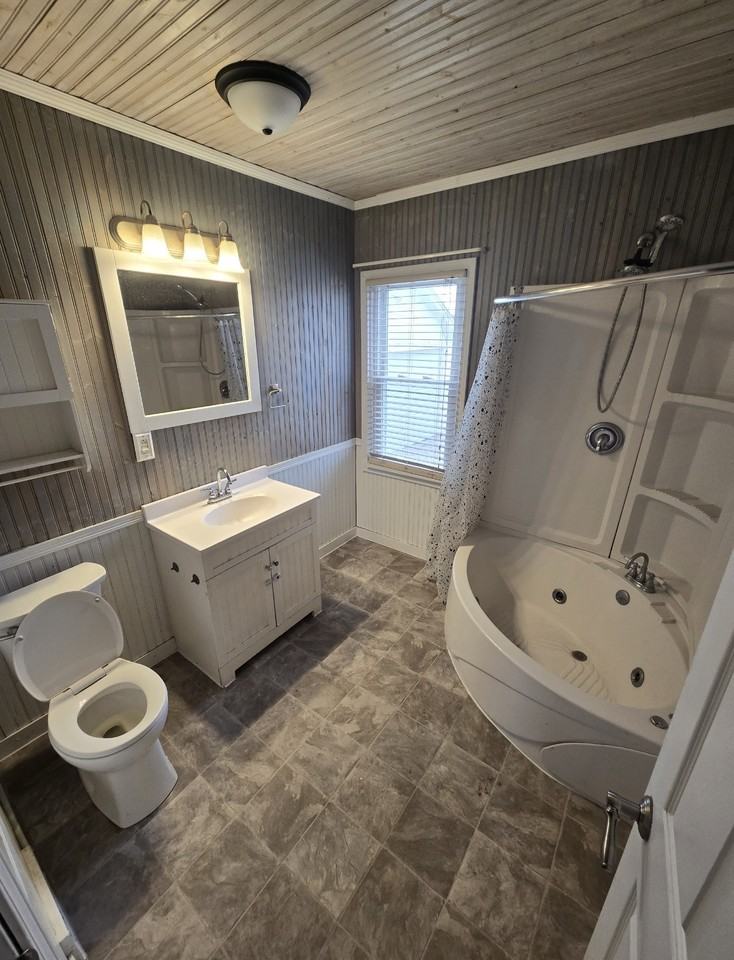 2620 37th Ave #NA - Photo 4 of 5