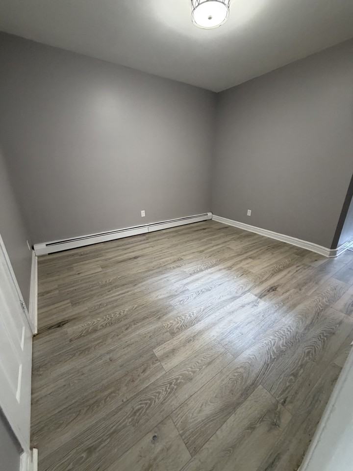 426 Kennedy Blvd #1 - Photo 6 of 10