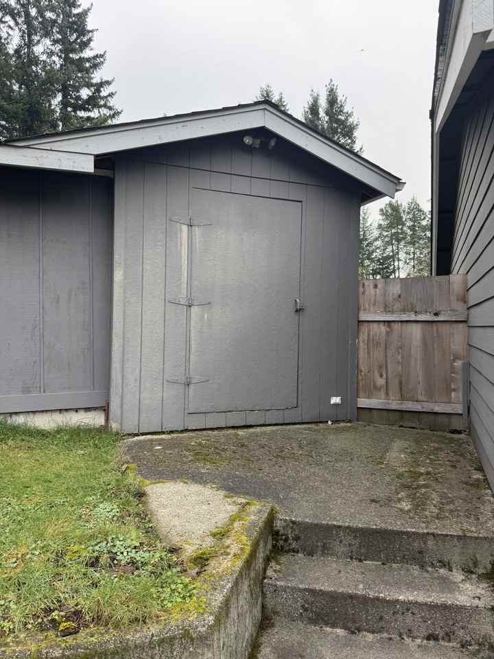 2005 62nd Ave Nw #A - Photo 2 of 9