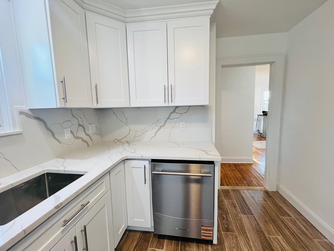 24 Inwood Rd #1-1stFL - Photo 2 of 9