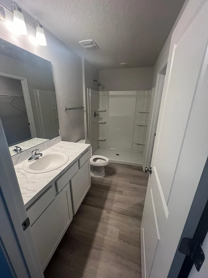 840 Hartshill Pl #840 - Photo 5 of 33