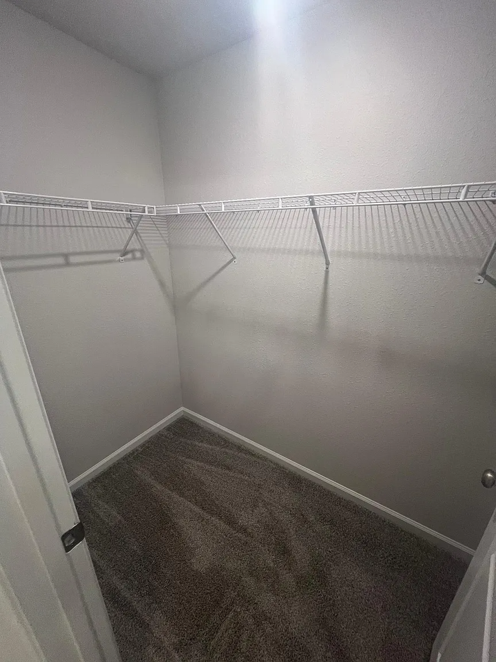 840 Hartshill Pl #840 - Photo 6 of 33