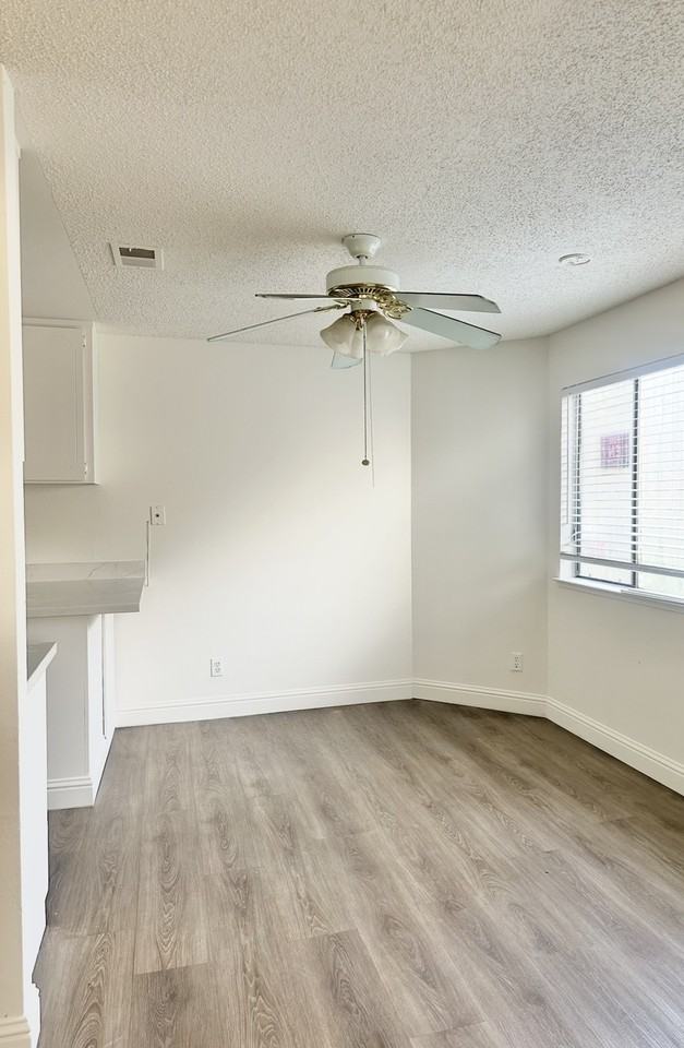 5030 Valley Crest Dr #74 - Photo 3 of 12