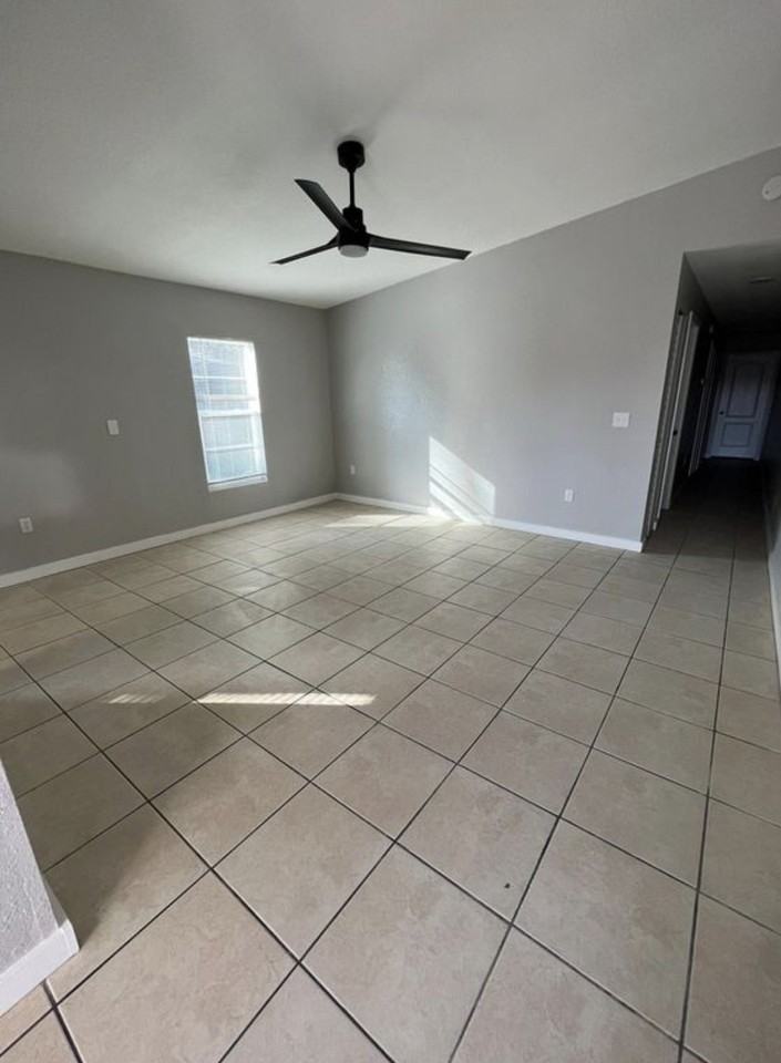 2559 Chestnut Woods Dr #NA - Photo 6 of 9