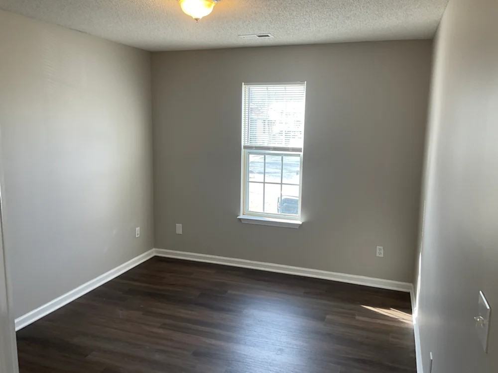 328 Tanner Ct #NA - Photo 2 of 9