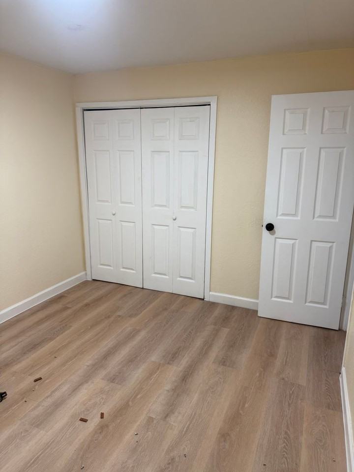 Palm Ave 330 - Triplex - Photo 5 of 16