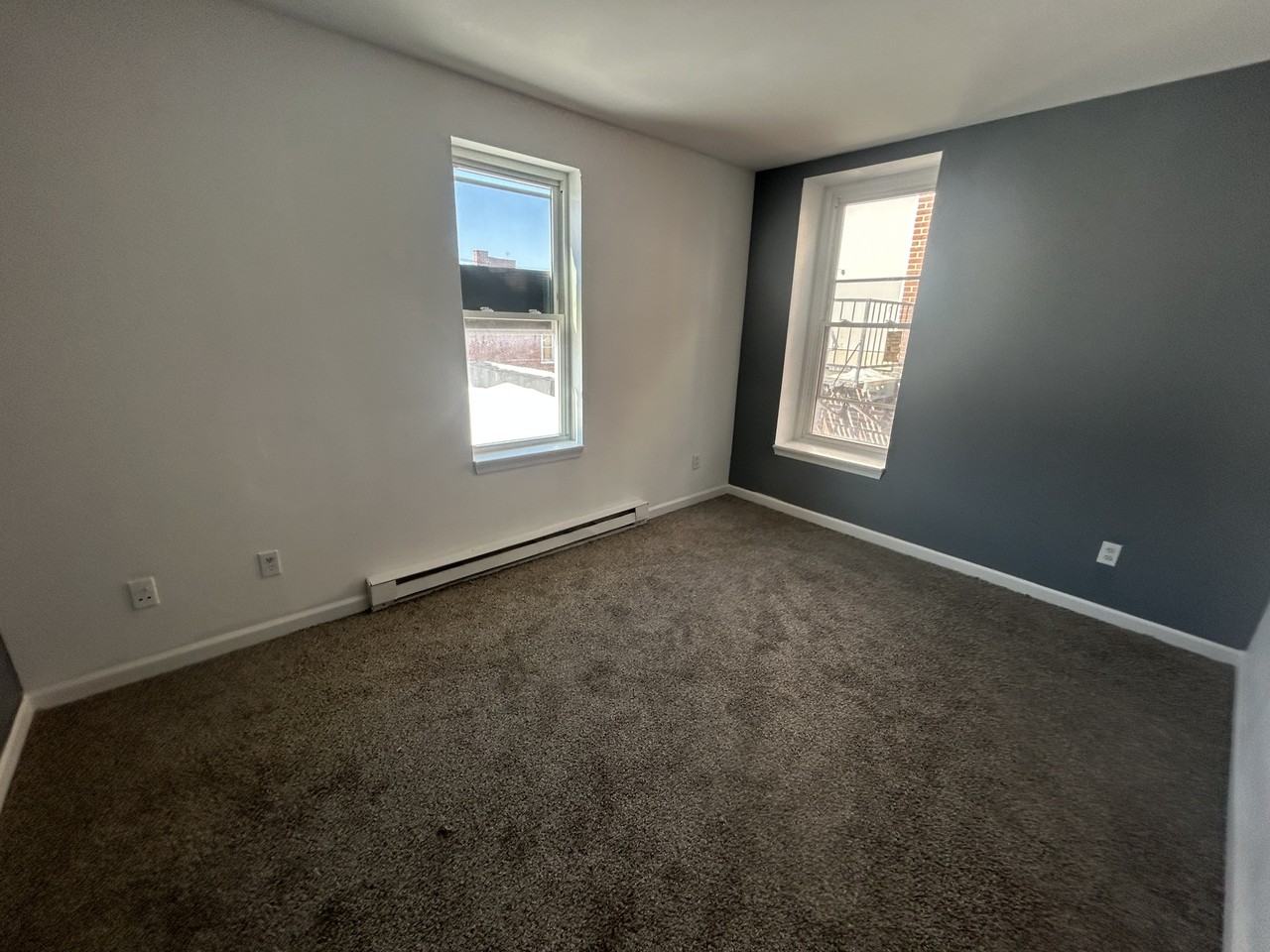 218 N 6th St #3 - Photo 5 of 9