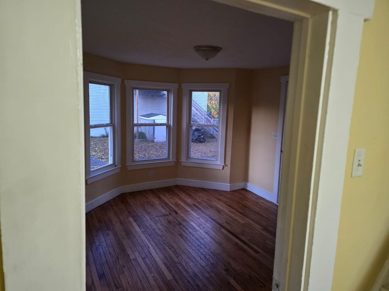 48 Bissell St #NA - Photo 3 of 7