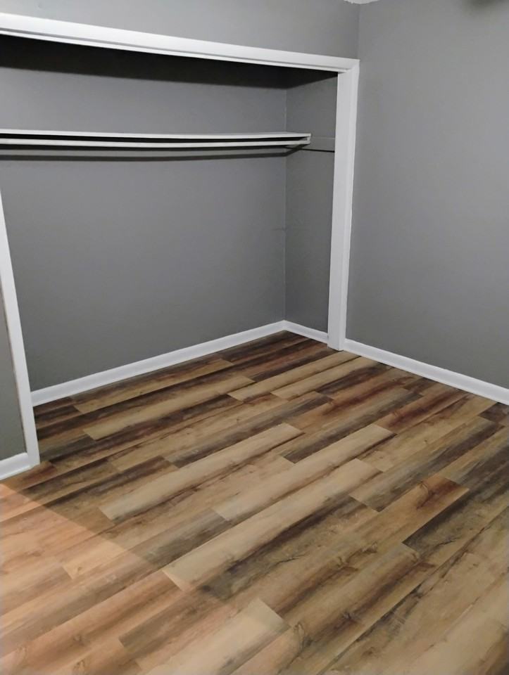 4270 Sweden Dr - Photo 6 of 7