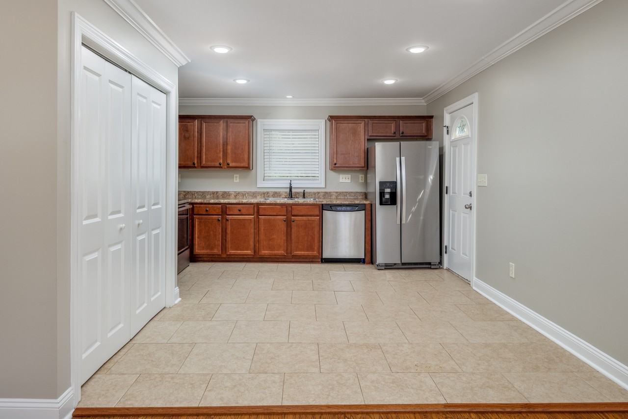 709 Slaughter Rd #1 - Photo 7 of 16