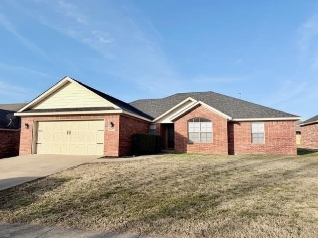 2827 N Cassius Ln - Photo 2 of 23