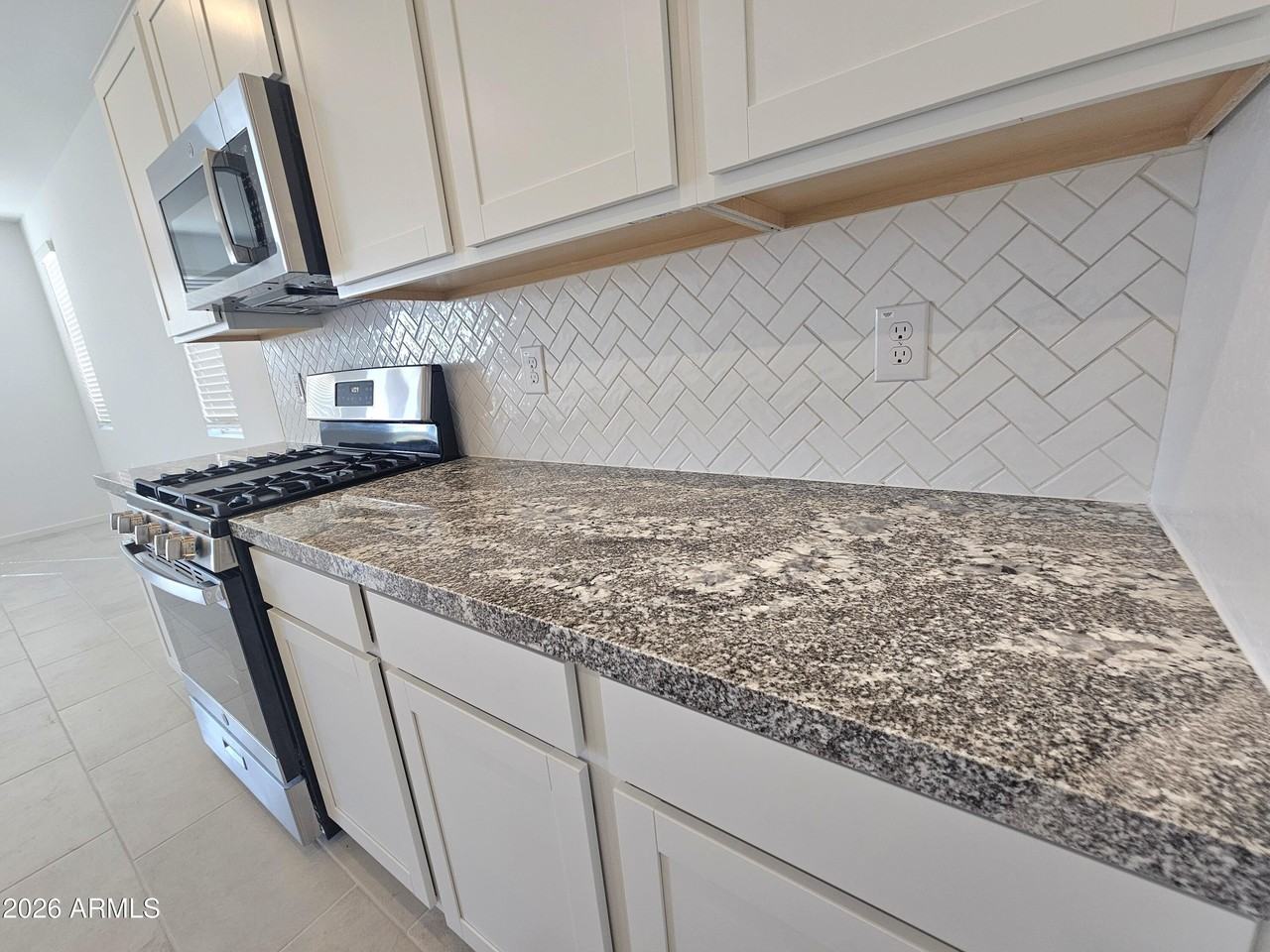 15627 W Hackamore Dr - Photo 7 of 20