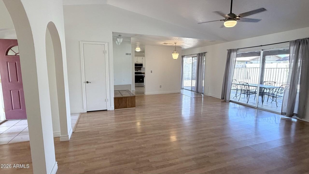 4844 E Sunrise Dr - Photo 5 of 25