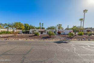 11243 N Saint Andrews Way - Photo 1 of 1