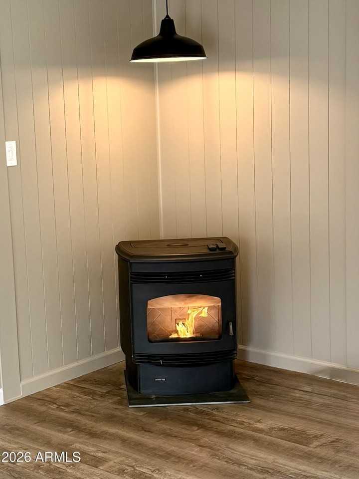 5333 S Santa Claus Ave - Photo 7 of 40