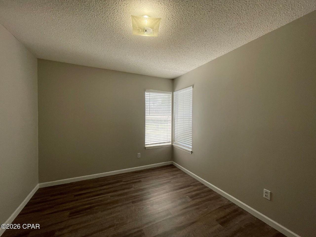 122 Treasure Palm Dr - Photo 5 of 23