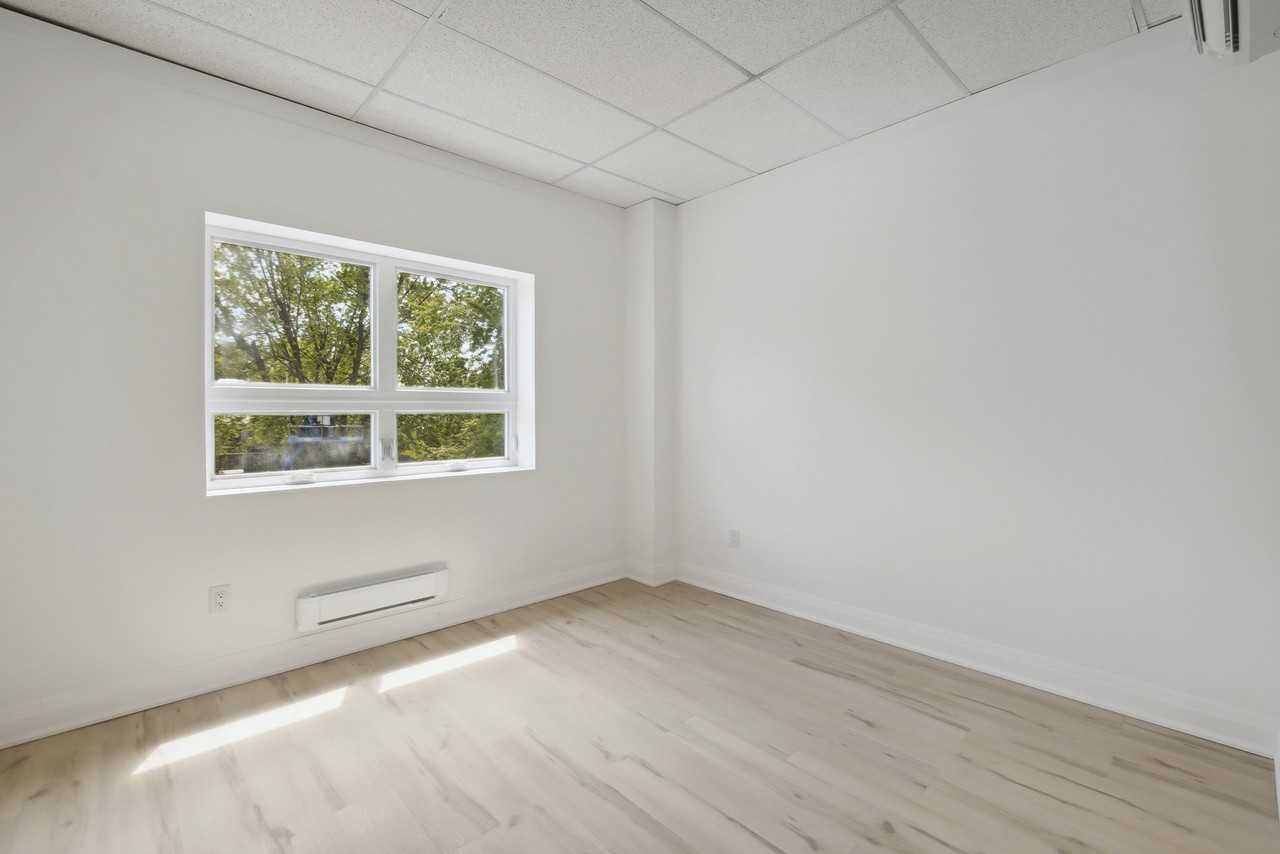 255 Emerick Avenue - Photo 5 of 12