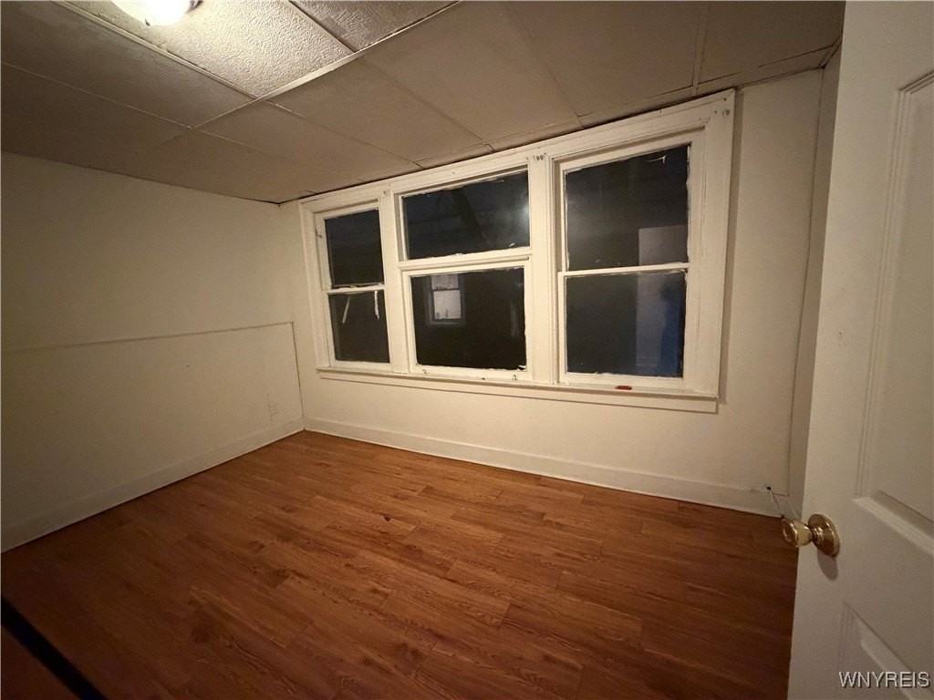 55 Harvard Pl - Photo 3 of 9