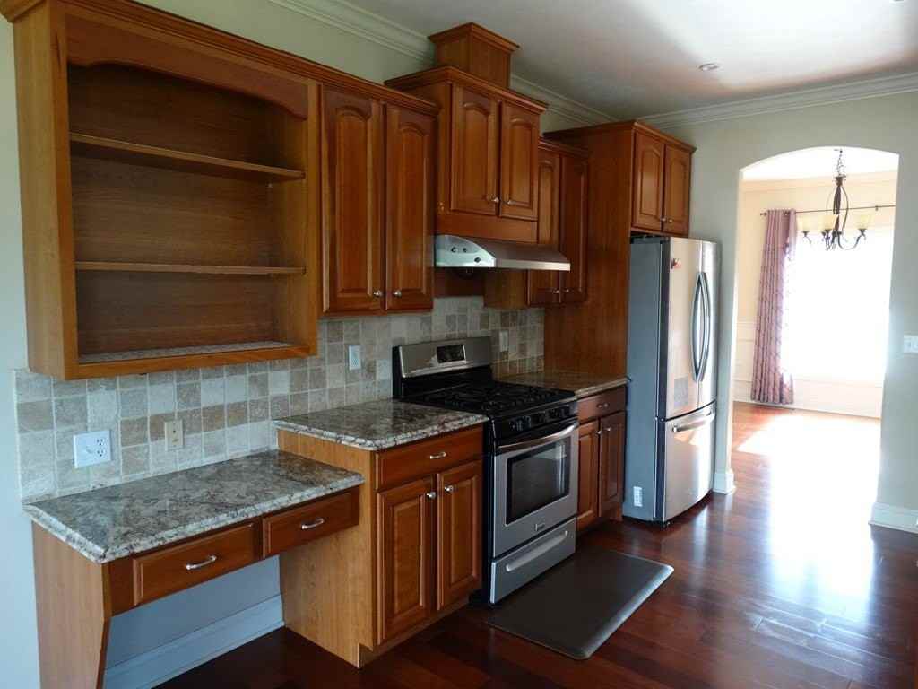 602 Lynhurst Ave - Photo 5 of 14