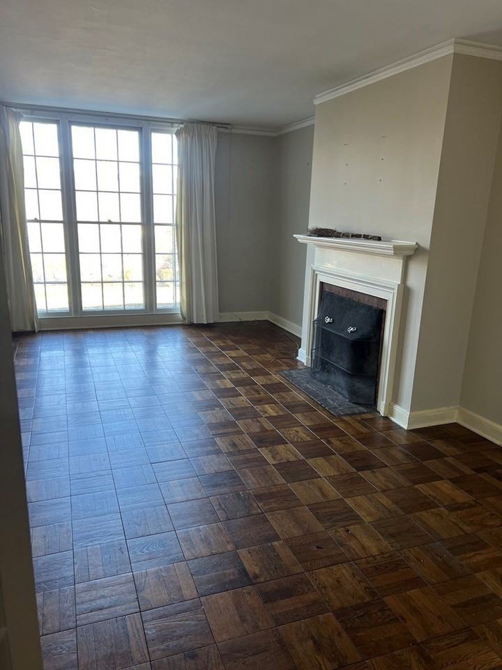 146 High Rd - Photo 3 of 14