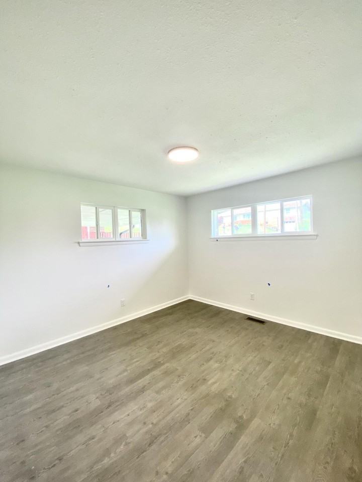 6 Coburn Dr - Photo 5 of 14