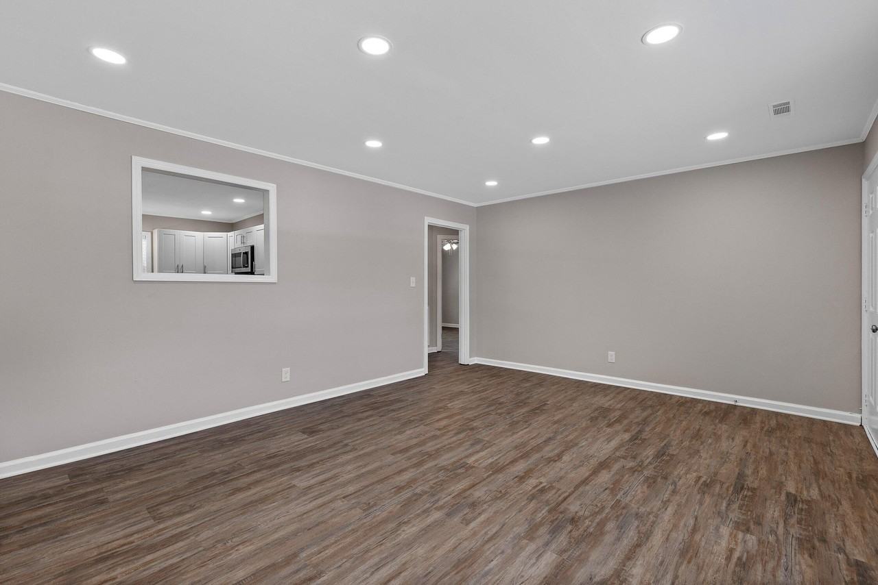 5020 Kenner Ave - Photo 6 of 21