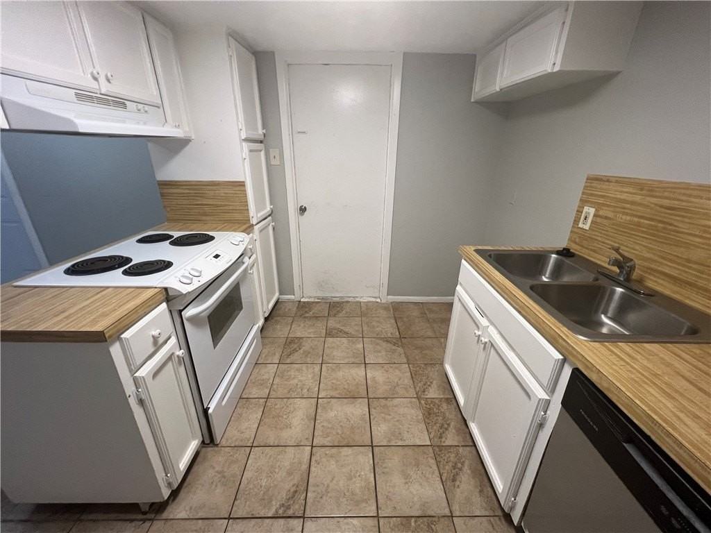 5026 Meandering Ln Unit A #A - Photo 6 of 15