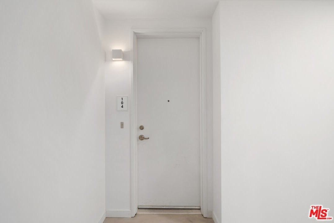 4406 Fulton Ave Apt 105 #105 - Photo 5 of 36