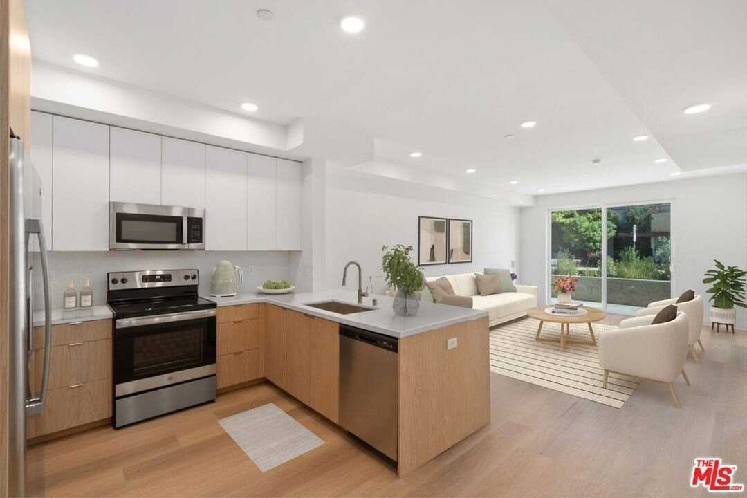 4406 Fulton Ave Apt 105 #105 - Photo 7 of 36