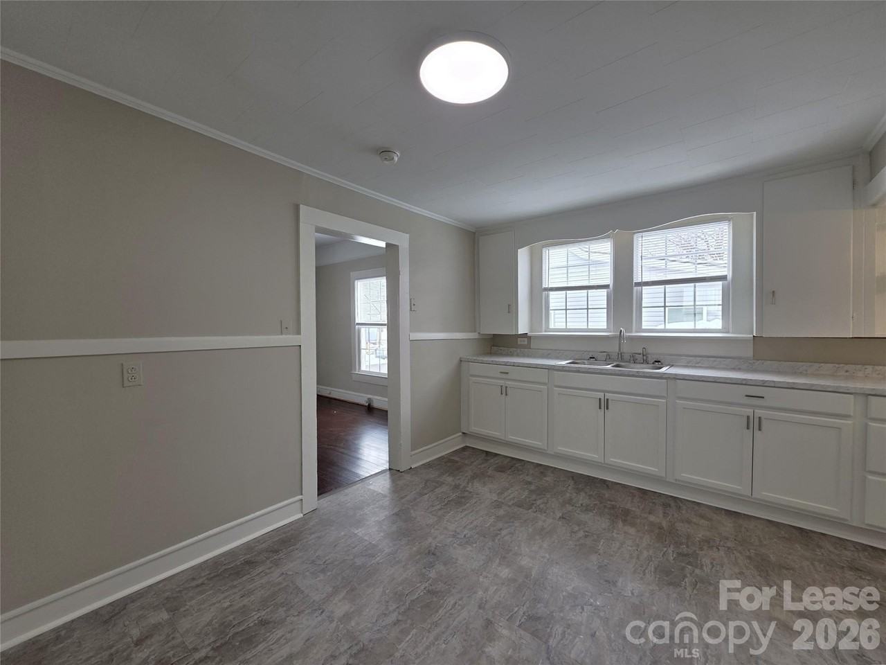 42 Cedar St - Photo 7 of 14