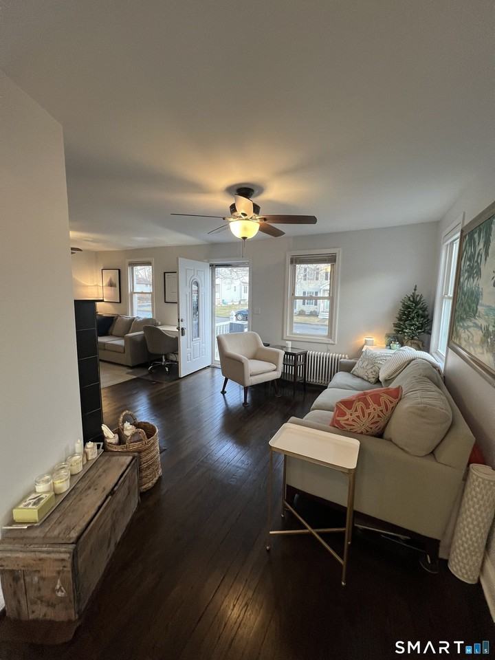 58 Annawon Ave - Photo 2 of 18