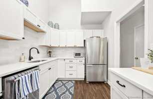 featured image of 2437 Bedford St Unit F17 #F17