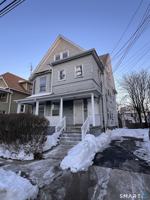 featured image of 128 Prince St 3rd Fl #3rdFL