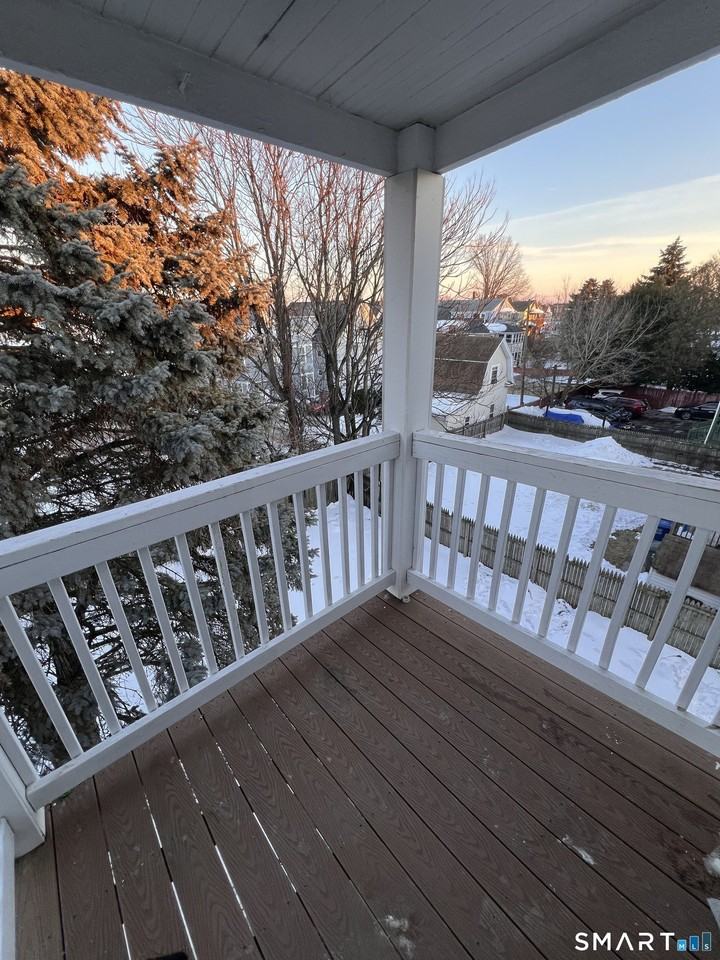 128 Prince St 3rd Fl #3rdFL - Photo 4 of 19