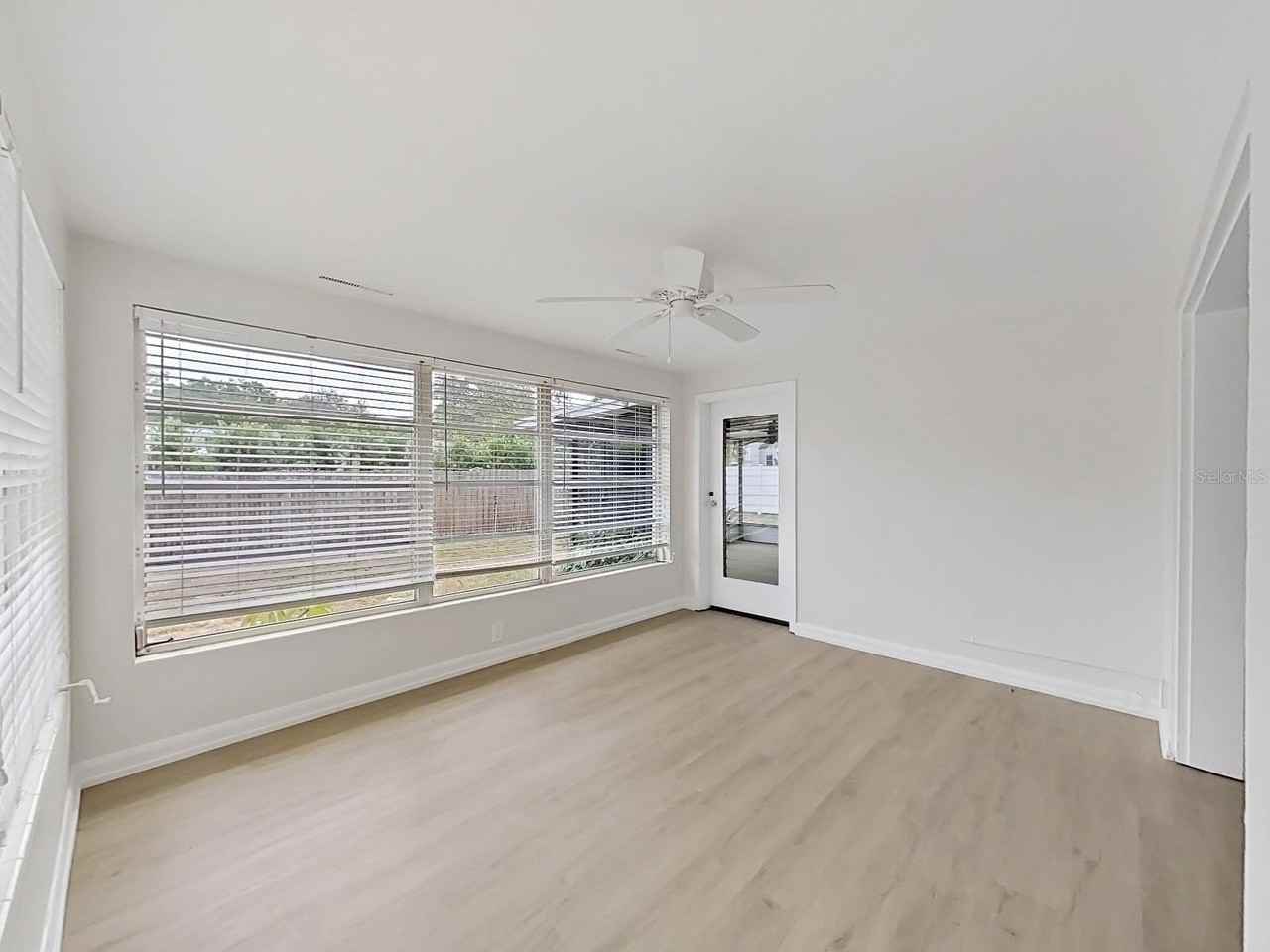 1701 Laurie Ln - Photo 7 of 26