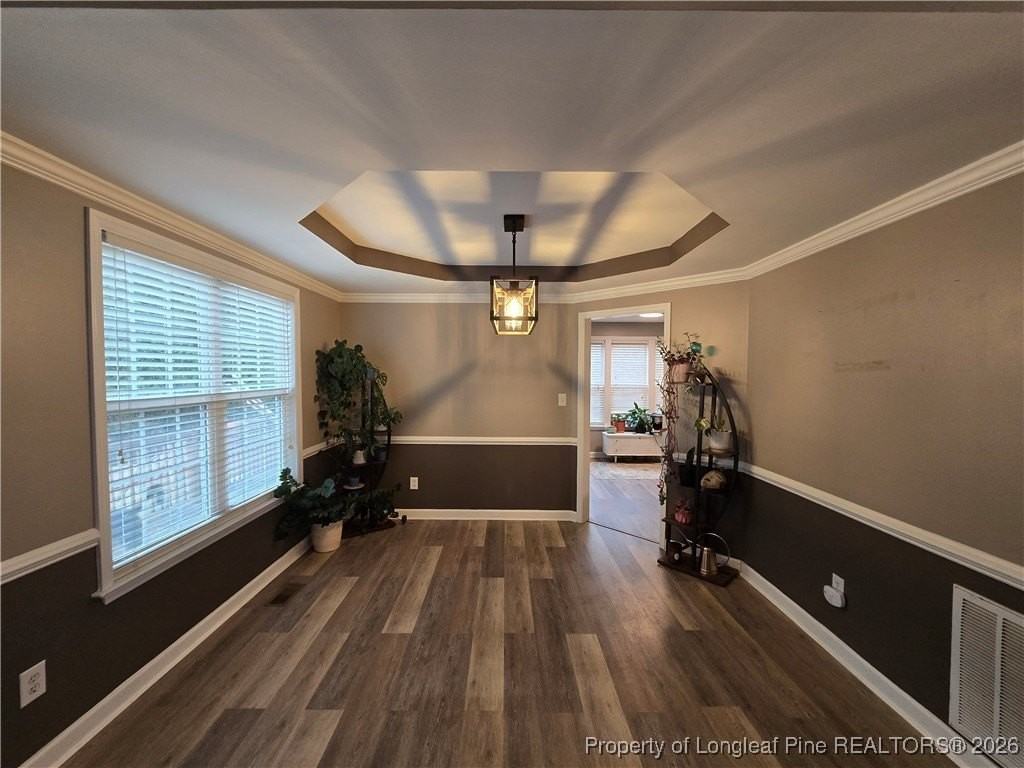 135 Leggett Dr - Photo 4 of 37