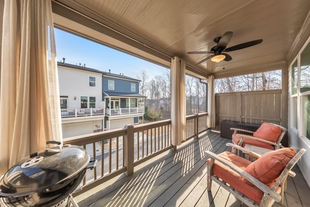 320 Oak Arms Way - Photo 6 of 41