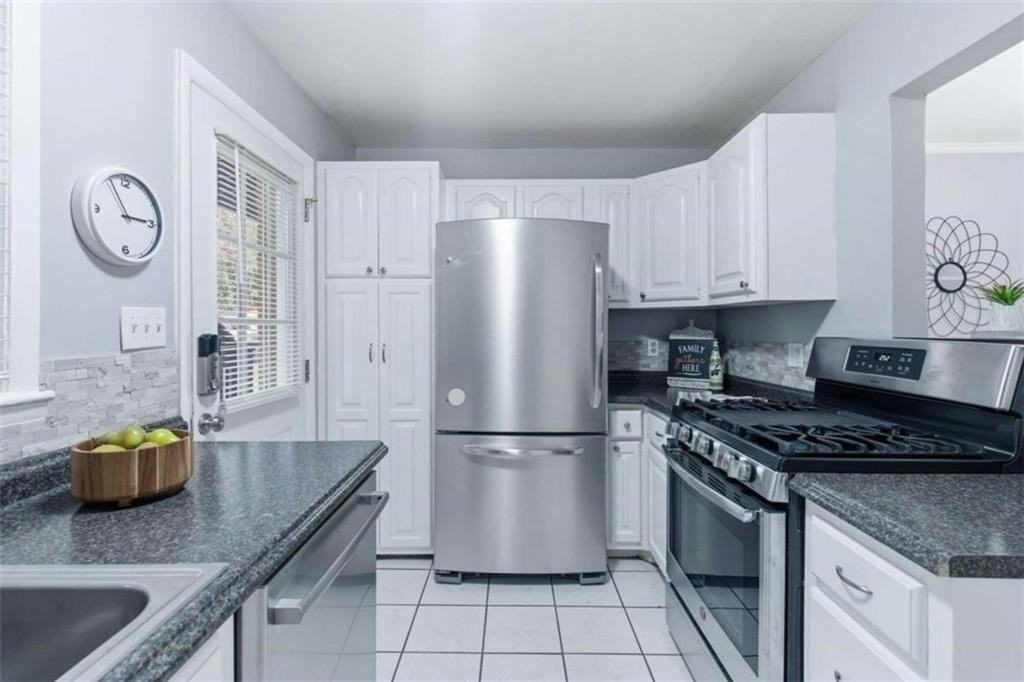 1010 Scott Blvd Apt B1 #B1 - Photo 2 of 20