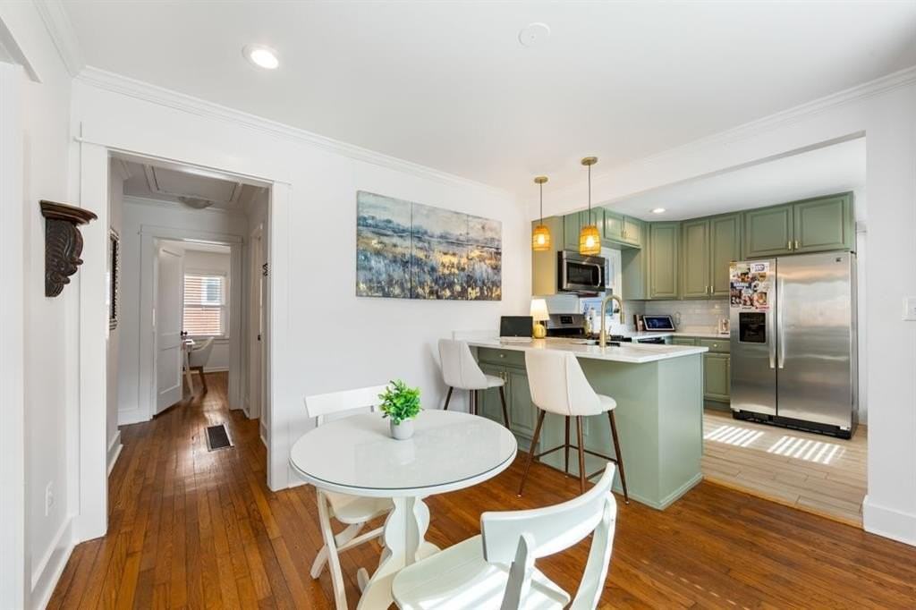 640 Quillian Ave - Photo 4 of 26