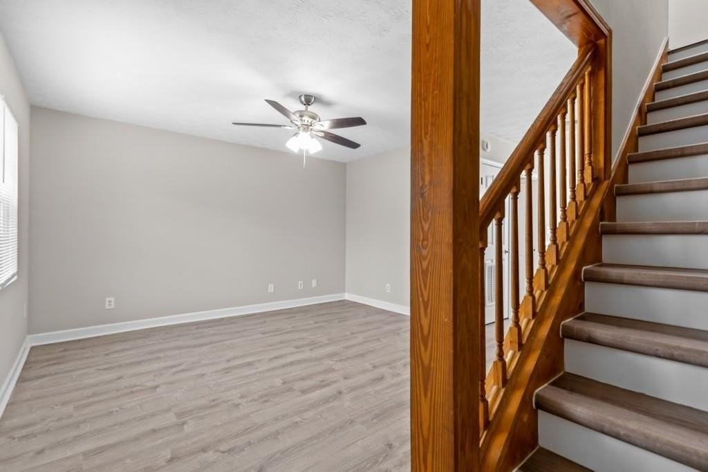 416 Northdale Ct - Photo 2 of 22