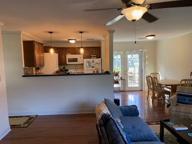 427 Yonah Ave #427 - Photo 3 of 21