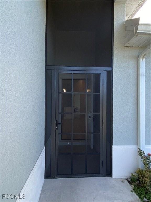 2213 Hogan Dr - Photo 2 of 17